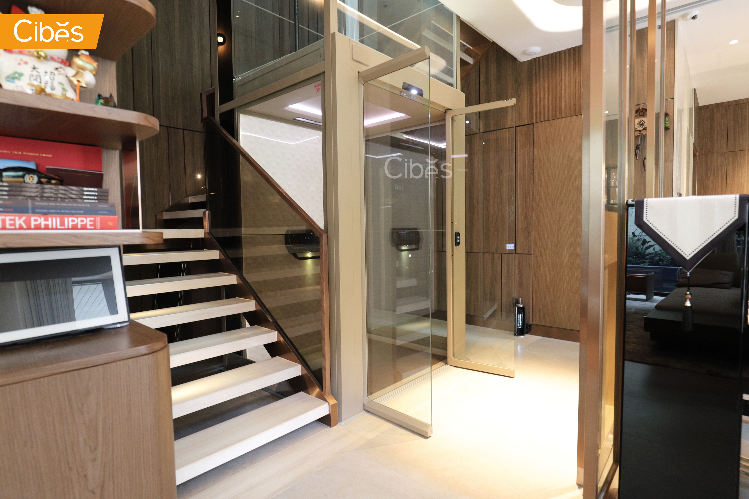 Thang máy thông minh sử dụng trong cuộc sống hiện đại